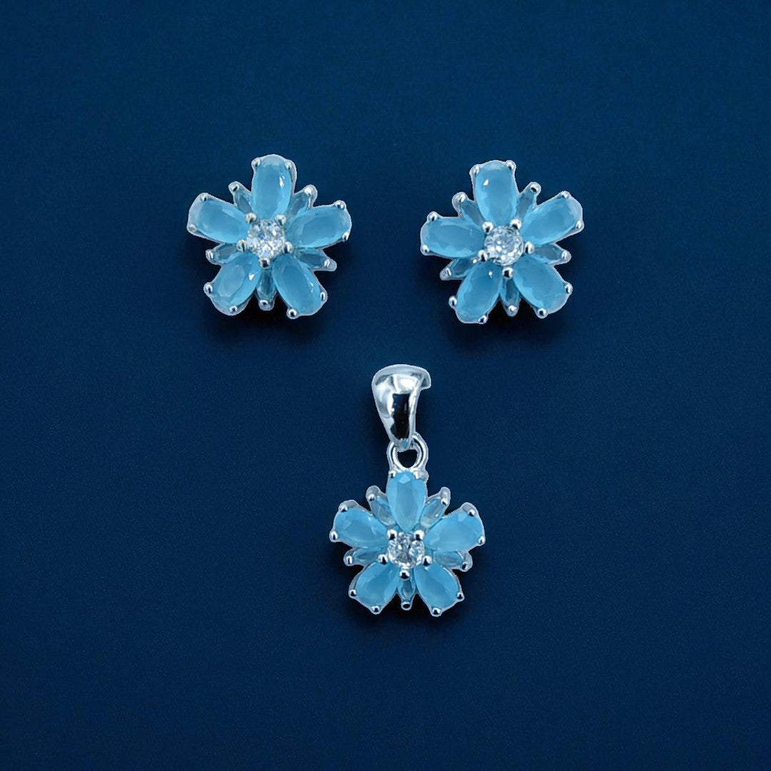 925 Sterling Silver Blue Topaz & Zircon Floral Pendant & Earring Set